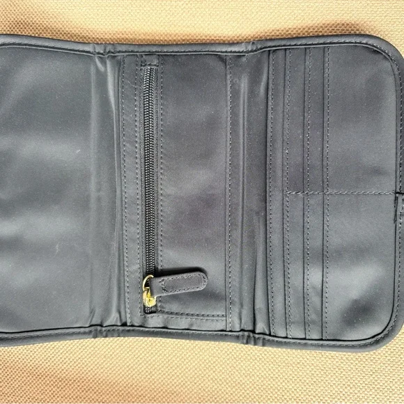 Stoney clover lane noir trifold wallet - Picture 2 of 4